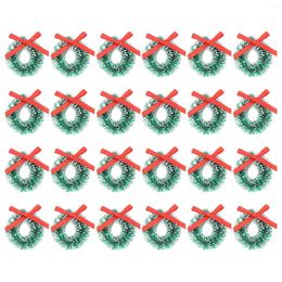 Decorative Flowers 24 Pcs Christmas Wreath Outdoor Decorations Hanging Garland Mini Xmas Toy Sisal Silk Ornament Garlands