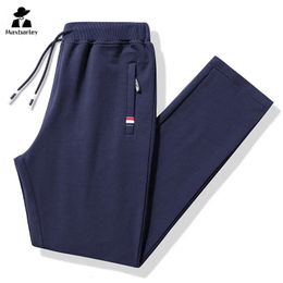 Autumn Pants Men Fitness Sportswear Tracksuit Elastic Waist Sweatpants Cotton Trousers Loose Gyms Jogger Track Pants Mens M- 8XL 240510