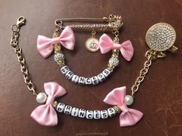 MIYOCAR custom Bling rhinestone bow pink dummy clip holder pacifier clips and stroller chain toy set 240514