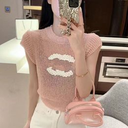 2024Qin Su Dopamine Summer New Temperament High Sense Small Fragrance Simple Sweater Joker Letter Round Neck Top Woman