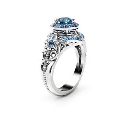 OMHXZJ Whole Three Stone Rings European Fashion Woman Man Party Wedding Gift Luxury White Blue Zircon 18KT White Gold Ring RR65674462