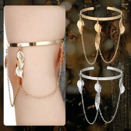 Link Bracelets Leaf Tassel Pendants Fashion Upper Arm Bracelet Metal Leaves Chain Round-Shape Bangle Women Temperament Decor