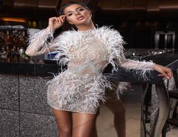 2021 Glitter Short Cocktail Dresses Beaded Long Sleeves Mini Length Straight Prom Formal Evening Party Gowns White Feather Homecom7163340