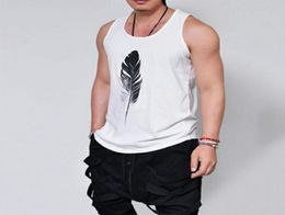 Summer Fashion Casual Tank Tops Loose Solid Feather Print Sleeveless Hip Hop Men Tank Tops Male Cool Harajuku Black M3XL2868130