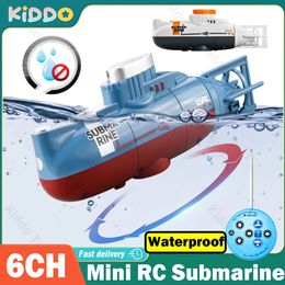 Mini RC Submarine Electric Remote Control Boat Waterproof Diving Toy Simulation Model for Kids Boys Girls Childrens Day Gift 240518