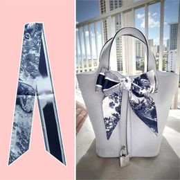 Letter Print Silk Scarf Designer Headscarf Women's Fashion Long Handle PAG SCARF PARIS AGALTRUCHPACK Bagage Ribbon Headscarf PPPP