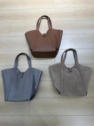 Duffel Bags Cowhide Large-Capacity Shoulder Handbag Commuter Business Tote Bag Casual Fashionable And Versatile 51 40 15