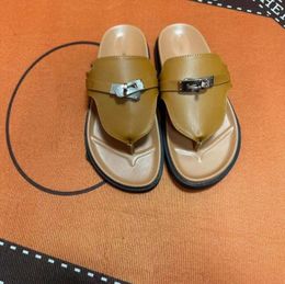 2024 new flip-flops Chypre women sandals designer classic fashion clip feet flip-flops summer leather outdoor non-slip comfortable leisure one stirrup beach shoes