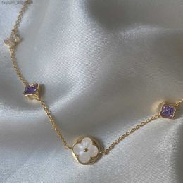 Europa Fancy INS PVD 18K oro oro rame in rame zircone viola guscio fortunato a quattro foglie Collana a sospensione per donne ragazze