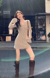 Casual Dresses Sweet Girl Sexy V-Neck Knitted Wrapped Hip Dress Women's Autumn/Winter Long-sleeved Slim Fit Fashion Female Clothes