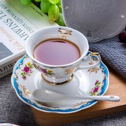 Fine Bone China Coffee Cup Sets White Rose Ceramic Tea Cups And Saucers British Office Teacup Royal Porcelain Nice Gift 240518