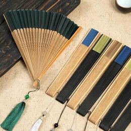 Decorative Figurines Folding Fan With Tassel Hollow Out Faux Silk Bamboo Stronge Hinge Chinese Vintage Style Po Prop Party Decoration Supply