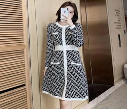 Casual Dresses Fashion Knitted Sweater Dress High Waist Women Good Quality Long Sleeve Pocket Skinny Sheath Straight Letter Plaid8405038