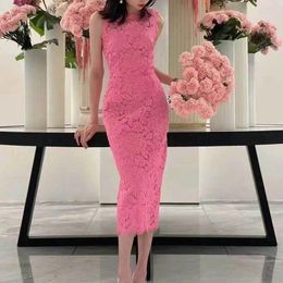 Casual Dresses 23Fashion Solid Lace Vest Dress Runway Simple Round Neck Slimming Sleeveless Maxi Elegant Women Slit Clothes 2Color