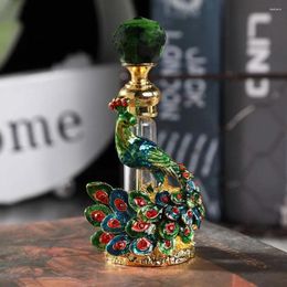 Storage Bottles Delicate Crystal Peacock Perfume Bottle Ancient Essential Oil Container 4ml Light Luxury Wedding Gifts Dubai Fragrance