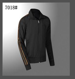 New Style Mens Jackets Spring Outerwear light Weight Male Coats High Quality Parkas Overcoat Outdoor Casual Autumn Coat Men Clothi7234534