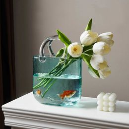 Vases Portable Glass Flower Vase Creative Fish Tank for Goldfish Beautiful Home Desktop Decoration Practical Vase LivingRoom Decor J240515