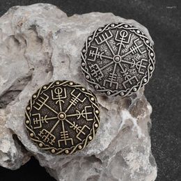 Brooches Retro Fashion Compass Rune Brooch Men Women Trendy Punk Clothing Accessories Party Jewellery Gifts