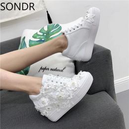 Casual Shoes Womens PU Leather Rhinestones Lace Flowers Wedge Hidden High Heel Sneakers Up Black White Girls 2024