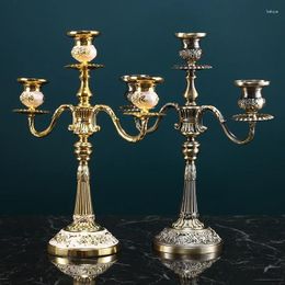 Candle Holders European Retro Holder Golden Wedding Luxury Romantic Candlestick Pillar Table Dinner Portavelas Home Decoration DF50ZT