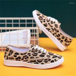 Casual Shoes 2024 Leopard Print Canvas Women Flat Bottomed Sports Lace Up Comfortable And Lightweight Women's