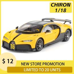 Diecast Model Cars 1 18 Chiron Supercar Racing Car Toy Boy Speed Diecast Metal Vehicle Models Collection One Piece Hot Wheels Fast and Furious Y2405208BMM