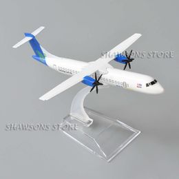 1:200 Scale Diecast Metal Model Plane Toys ATR 72-600 Malaysia Airline 15cm Airplane Miniature Replica