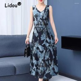 Casual Dresses Women Summer V Neck Sleeveless Lace Up Party Fashion Vintage Boho Print Slim High Waist Beach Midi Dress Elegant Vestido