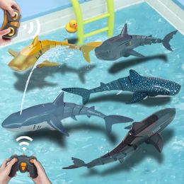 2.4G wireless remote control shark bath toy childrens swimming pool electric Rc fish animal submarine whale 240517