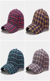 Winter Fashion Plaid Baseball Caps Men Women Streetwear Snapback Hip Hop Trucker Party Hats2067446