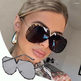 Sunglasses 2024 Fashion One Piece Shield For Women Vintage Oversized Sun Glasses Men Uv400 Hip Hop Punk Eyewear Black