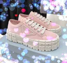 p130-2 High quality fashion women's sports shoes Unique design platform casual shoes Comfortable light running shoes Trend all-matching board shoes Size 35-40