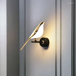 Wall Lamp Modern Creativity Gold Plating Bird Led Hallway Stairs Sconce Bedroom Light Designer Decor Fixtures