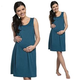 Nursing Nightgown for Breastfeeding Moms: Maternity Pamas Hospital Sleepwear L2405
