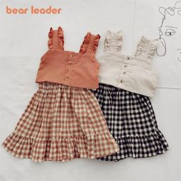 Clothing Sets Bear Leader 2024 Summer Girls Set Halter Vest Plaid Skirt Two-piece Kids Clothes Girl