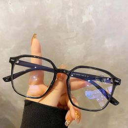 Sunglasses Square Polygon Frame Plain Glasses Blue Membrane All Can Match Men Women Fashion Lenses Blocking Eyewear
