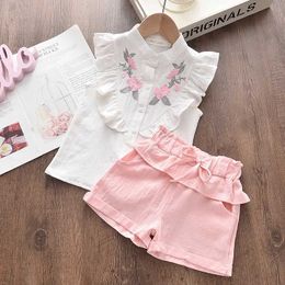 Clothing Sets Girls Clothing Set 2023 Summer New Casual Childrens Embroidered Sleeveless Shirt+Shorts Set Girls Baby Clothing Y240520I821