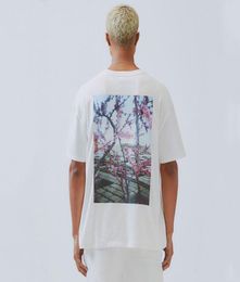 19FW Floral Photo Printed T-shirt Men Tee Women Fashion Short Sleeves Street Hip Hop Summer Tee HFYMTX6035255800