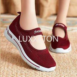 Casual Shoes Breathable Mesh Fashionable Korean Flat Bottomed Light Cut Solid Color One Foot Outdoor Sports Exercise Women's