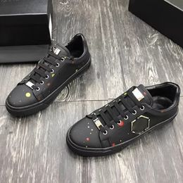 Philipe Plein Sneakers Designer Shoes Men Low-layer Scarpe Luxury Classic High Quality Comfort Original Plain Skulls PP Pattern Shoe Casual Leather Chaussure