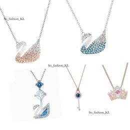 Designer Jewelry Fashion Swan Necklaces Jewelry Woman Gold Swan Beating Heart Gradient Diamond Pendant Swarovski Necklace Express Their Love Gift Box 417