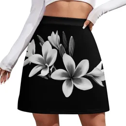 Skirts Black And White Frangipani Mini Skirt Japanese Kawaii Clothes Fashion Korean Clothing Summer Dresses For Women 2024 Style