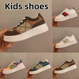 2024 Summer Designer Jogging Shoes Luxury Breathable Sneakers Lace-up Reflective Suede New hot Sneaker Kids Children fashion Sports Trainers