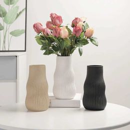 Vases White minimalist ceramic water-based Nordic modern creative home living room vase decoration J240515