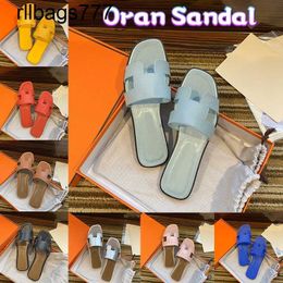 Fashion Oran Top Designer Slipper Sandals Luxury Flat Women Shoes Genuine Leather Sandal Summer Flip Flops Sneaker Beach Slide Party