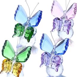 H D Crystal Figurines Butterfly Paperweight with Ball Base Art Glass Animal Ornament Collectible Set of 4 240506