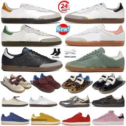 Scarpe casual designer uomini donne vegan og di cartone snekers blu scarlotto in alluminio scarlatto grad scarlat gum limposo articolo artico notturno leggero giallo giallo allenatori gialli