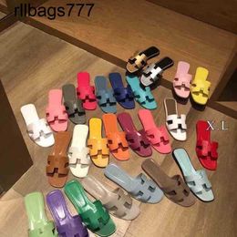 Home Slipper Ms Slippers Oran Sandal Summer Versatile Colour Matching Leather One Line Wear Flat Bottomed Beach Sandals for