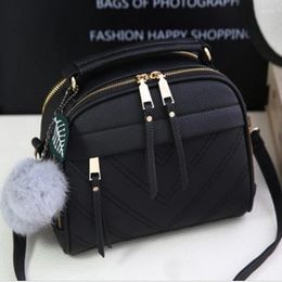 Bag 2024 Girl Messenger Bags With Fair Ball Tassel Fashion PU Leather Handbag For Women Female Shoulder Ladies Party Handbags