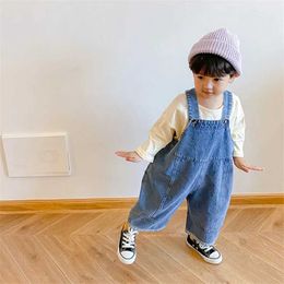 Jumpsuits 2023 New Children Loose Overalls boys girls casual all-match denim Trousers Autumn Solid Outwear 1-7Y Kids fashion bib pants Y240520U8T9